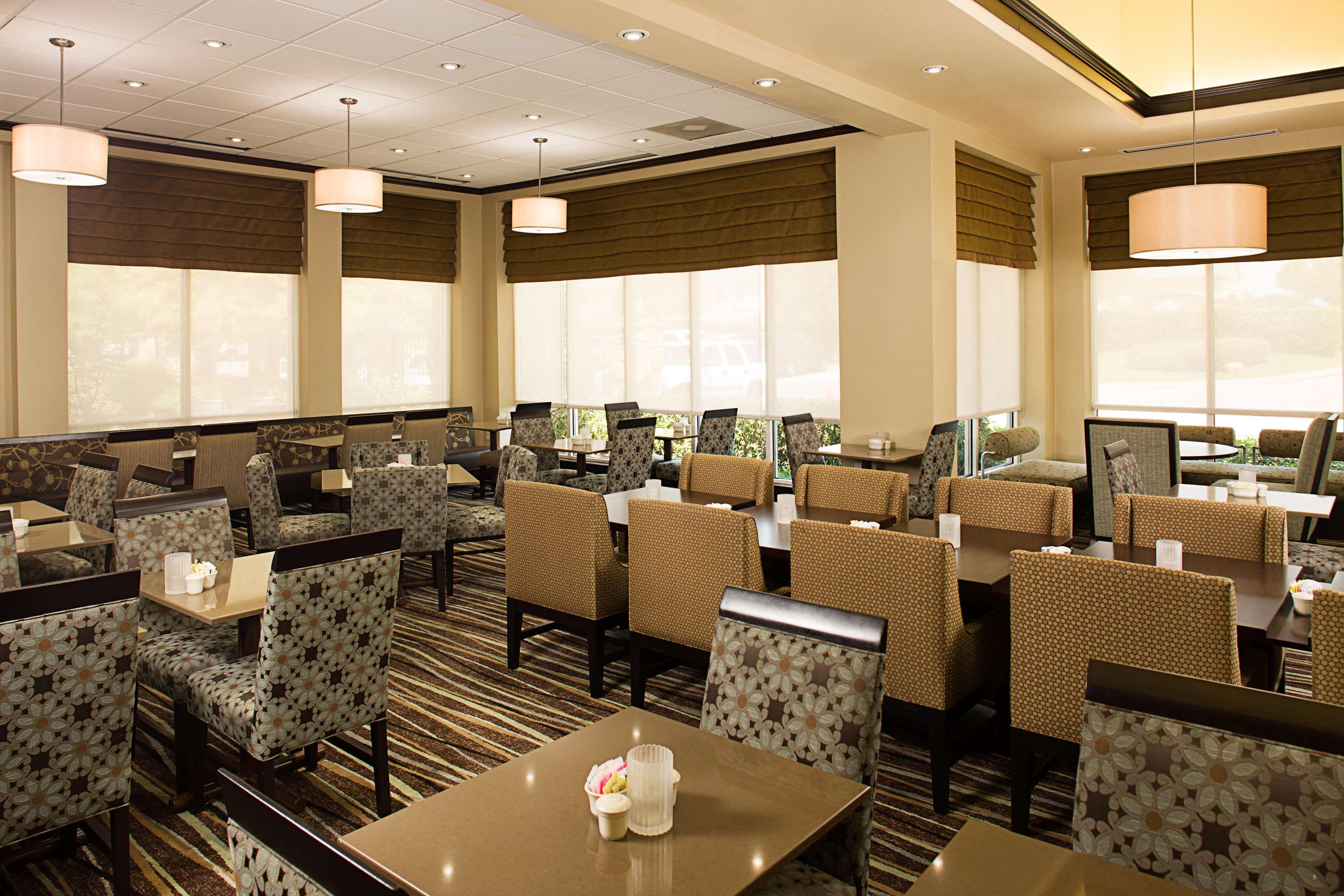 Hilton Garden Inn Dfw Airport South Irving Exterior foto